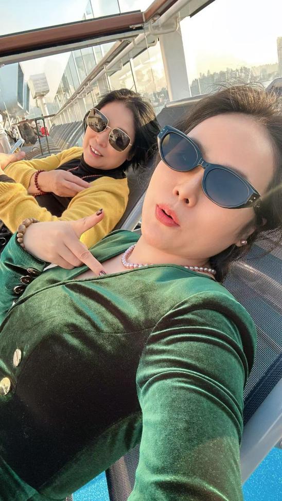 海洋光谱号游客自拍