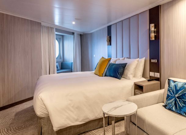 高 级海景房图片