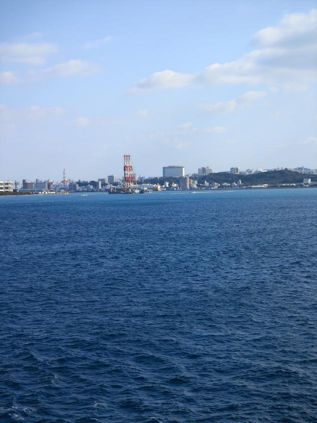 海洋光谱号那霸港