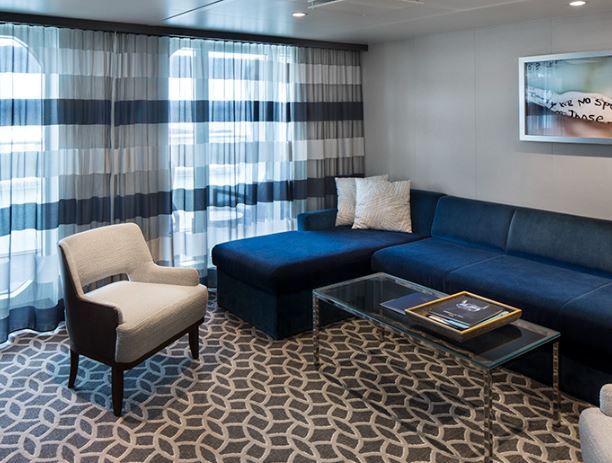 高 级家庭豪华套房图片