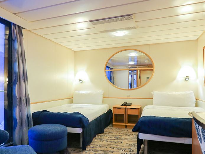 海洋航行者号内舱房图片