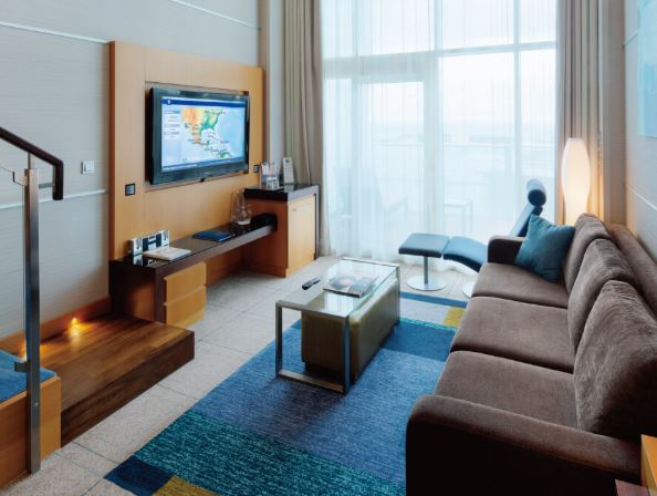 皇冠复式家庭套房图片