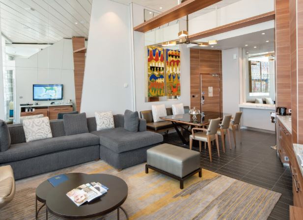 豪华全景套房图片