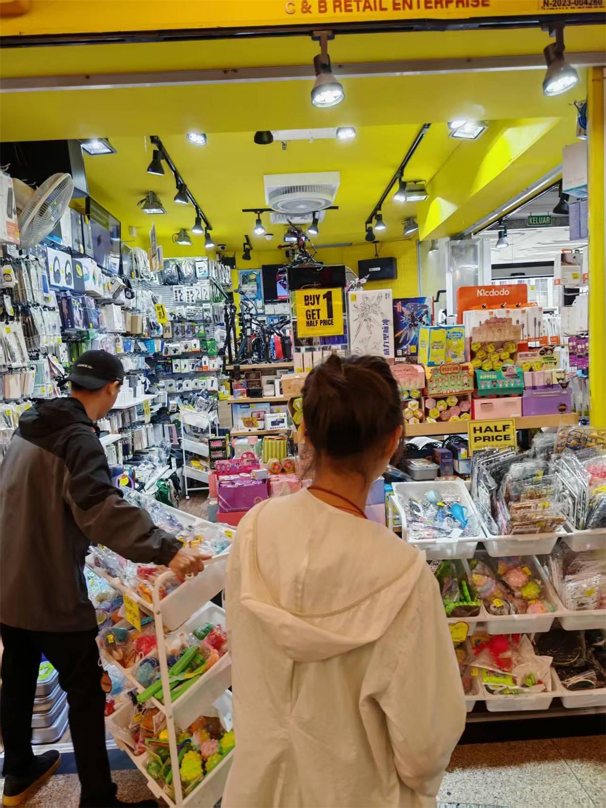 爱达地中海号榴莲市场