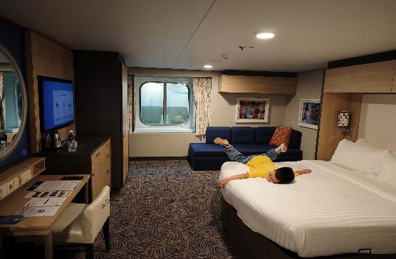 海洋赞礼号海景房