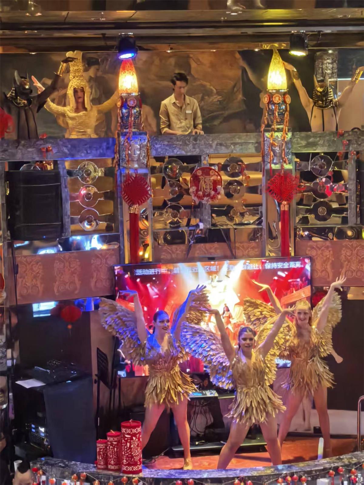 爱达地中海表演2