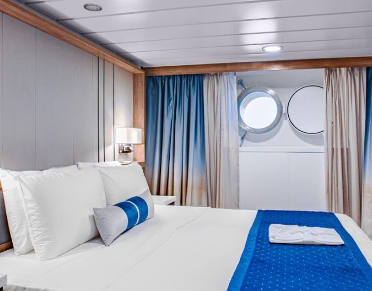 海洋胜利号单人舷窗房Single Stateroom图片