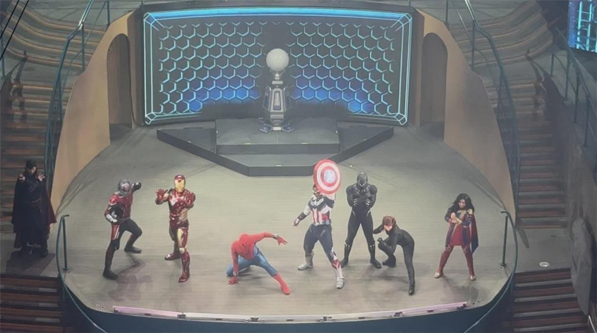 迪士尼探险号复联表演