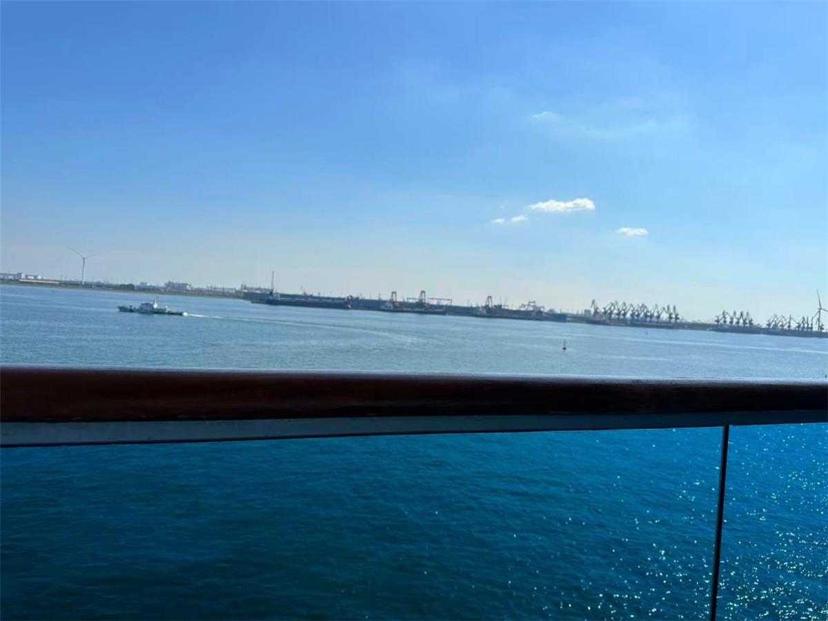 理想号海景