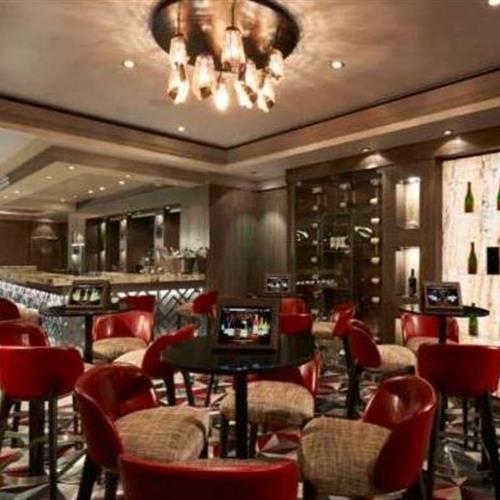 诺唯真之晨号邮轮酒窖图片